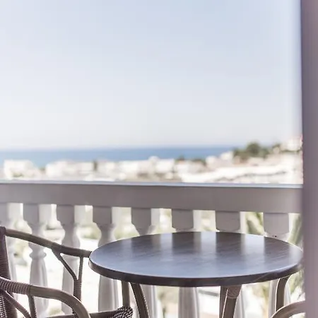 Zante Calinica & Hotell 3*
